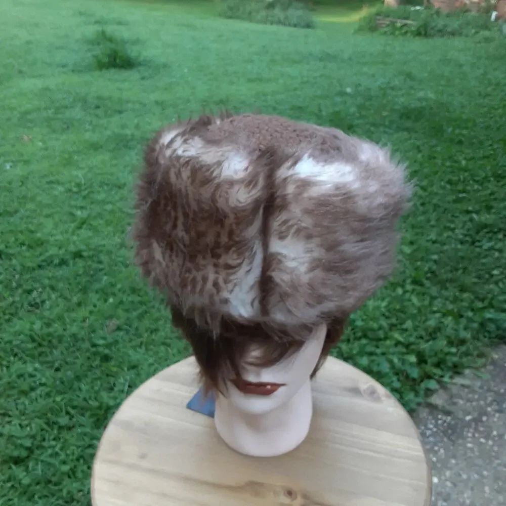 Vintage made in Japan Russian Ushanka Knit/Faux fur hatBrowns/Creams
